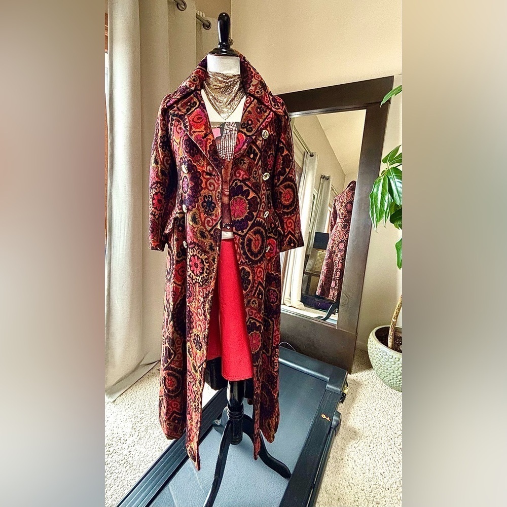 Saks Fifth Avenue Vintage Paisley Brocade Opera Coat β¨ππ§₯ - Picture 1 of 11